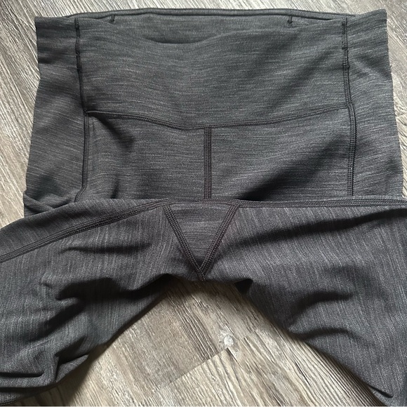 Lululemon Speed Up Tight *Full-On Luxtreme Brushed 28" Sz 4 - Picture 3 of 9